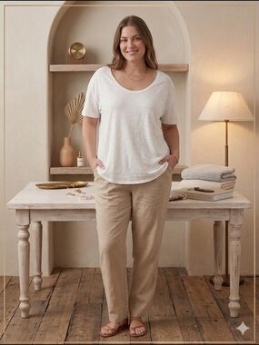 Basic White Scoop Neck Tee NWT